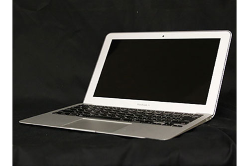 Apple MacBook Air MD224J/A | 中古買取価格 51000円
