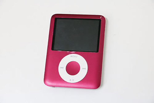Apple iPod nano 第3世代 8GB PB257J/A レッド | 中古買取価格300円