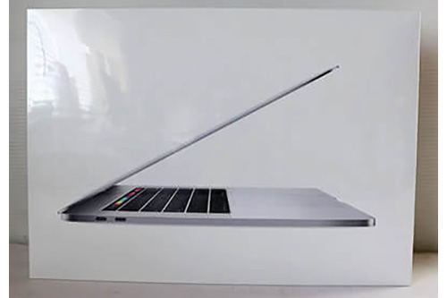 Apple MacBook Pro 15-inch 2018 | 中古買取価格360,000円