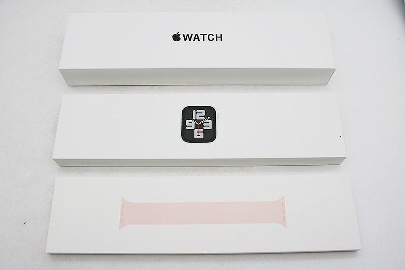 Apple Watch SE 第2世代 GPS 44mm シルバーアルミニウム MNLD3J/A ソロループ MKYW3FE/A｜中古買取価格24,000円