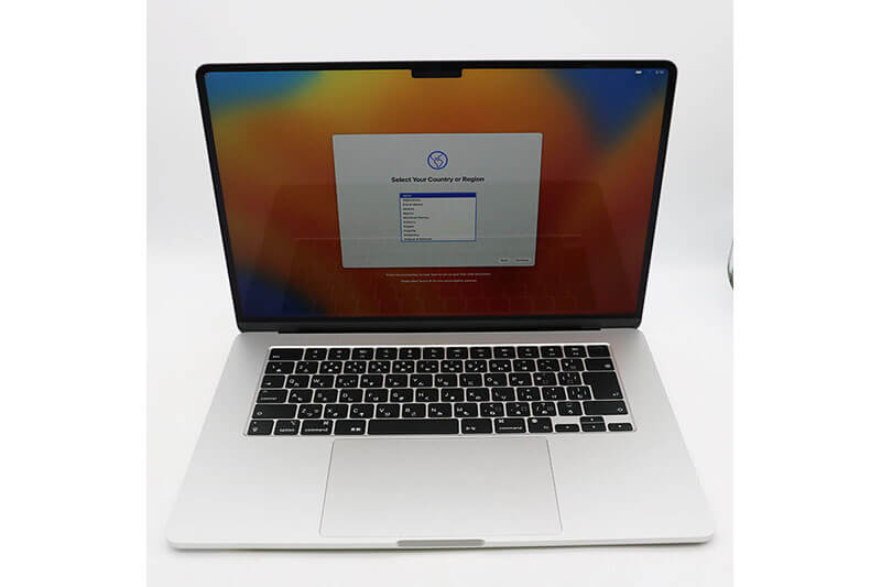 Apple MacBookAir 15インチ M2 2023 MQKT3J/A /8GB/SSD 512GB｜中古買取価格135,000円