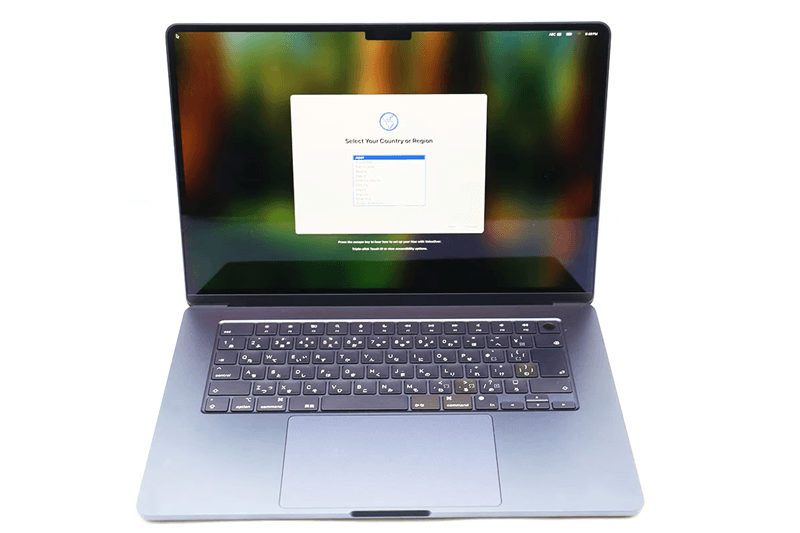 Apple MacBook Air MXD43J/A 15インチ M3 2024 ミッドナイト 16GB/SSD 512GB/充放電14回/バッテリー100%