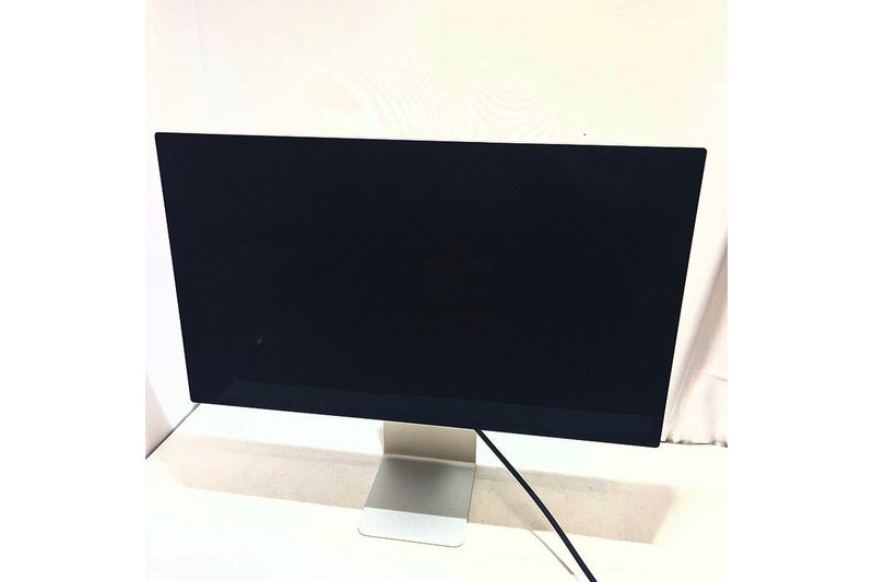 ディスプレイ Studio Display 標準ガラス 傾きを調整できるスタンド搭載モデル A2525｜中古買取価格120,000円